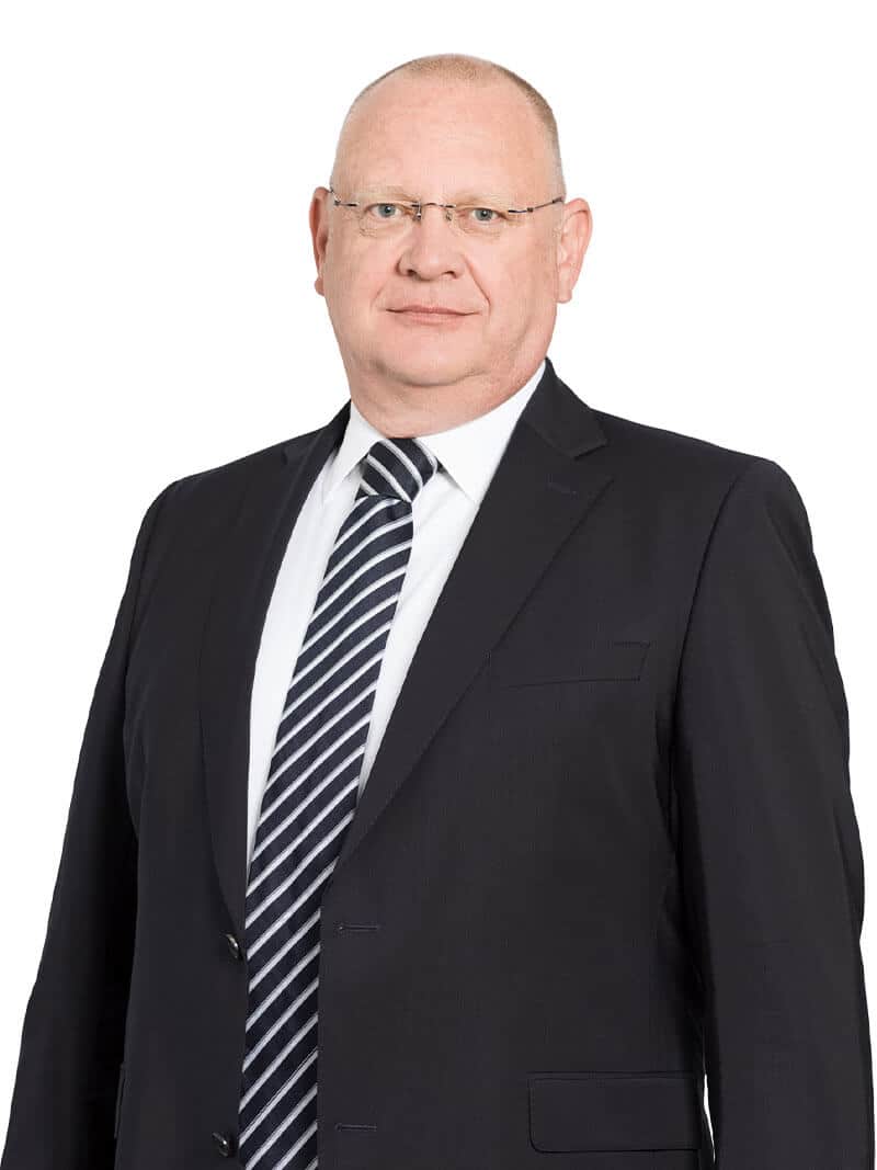 Dr. Frank Hülsberg – Executive Vice President Finance & Controlling